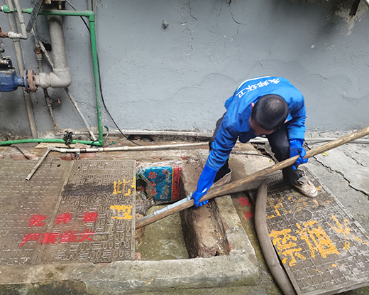 净潭乡清掏化粪池